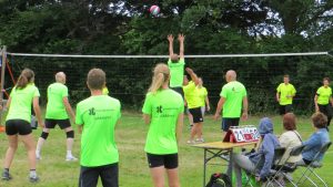 Forest Flowers tegen Mooispul.com tijdens de wedstrijd om de troostfinale / finale in de 1e divisie / winnaarspoule